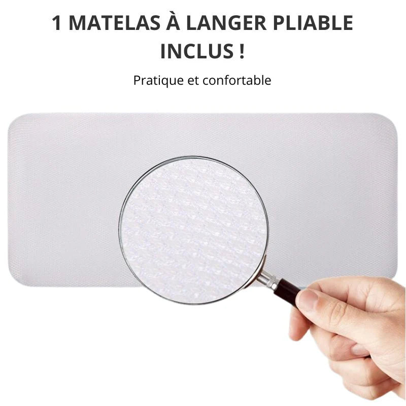 Le sac à langer est un incontournable pour les parents modernes, alliant praticité et style. Parmi les modèles les plus appréciés, le Sac à langer Day to Day de Babymoov se distingue par sa conception ingénieuse et ses nombreux accessoires inclus .
Un sac à langer pensé pour le quotidien
Avec une contenance généreuse de 23 litres, ce sac offre suffisamment d'espace pour transporter tous les essentiels de bébé : couches, biberons, doudou, jouets, et bien plus encore. Ses multiples poches facilitent l'organ